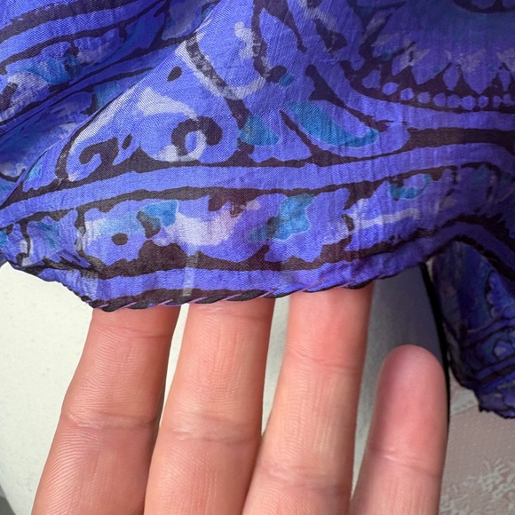 Vintage 100% Silk Purple Scarf 34” Square - Picture 4 of 6